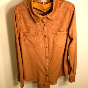Fall or Winter Thick shirt or light jacket democracy size large snaps